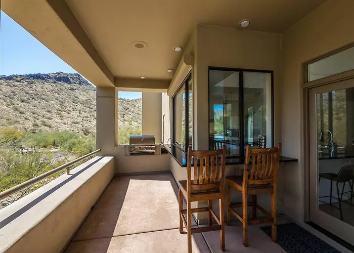 Foothills Ferienhaus *