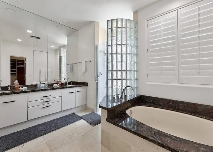 Foothills Ferienhaus *